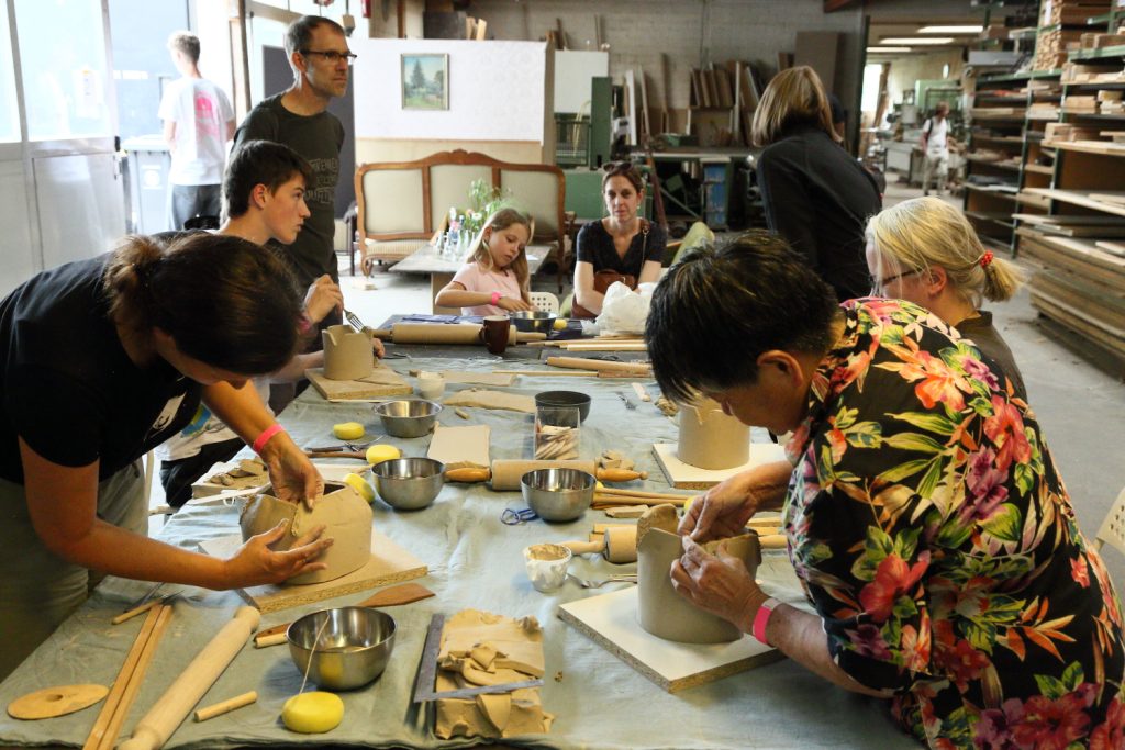 Töpferkurs des Maschinendorfs