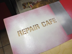 GarageLab-RepairCafé-Arbeitsunterlagen-aus-Holz-002
