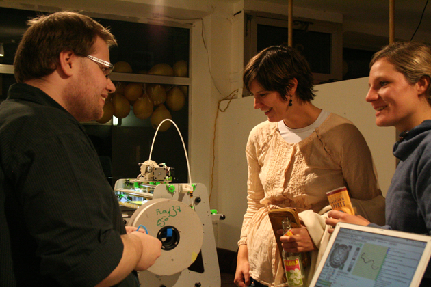 Vernissage Produktionskollektive 063 Kopie