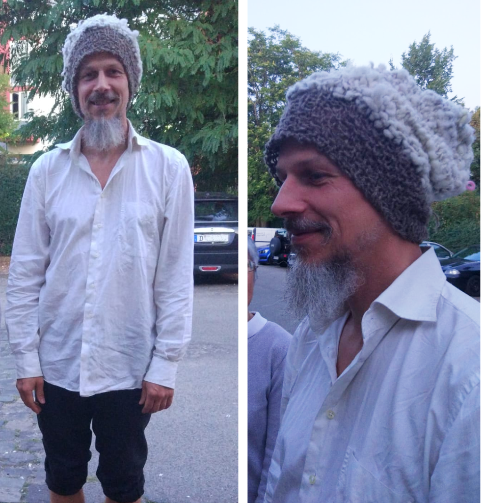 gestrickte Mütze aus Wolle von den Rheinwiesen